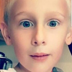 Meet your Posher, Gloria